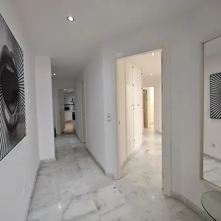 Luxury Groundfloor Private Jacuzzi - Ehhouse Estepona